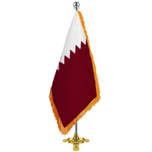 پرچم تشریفات استاده قطر